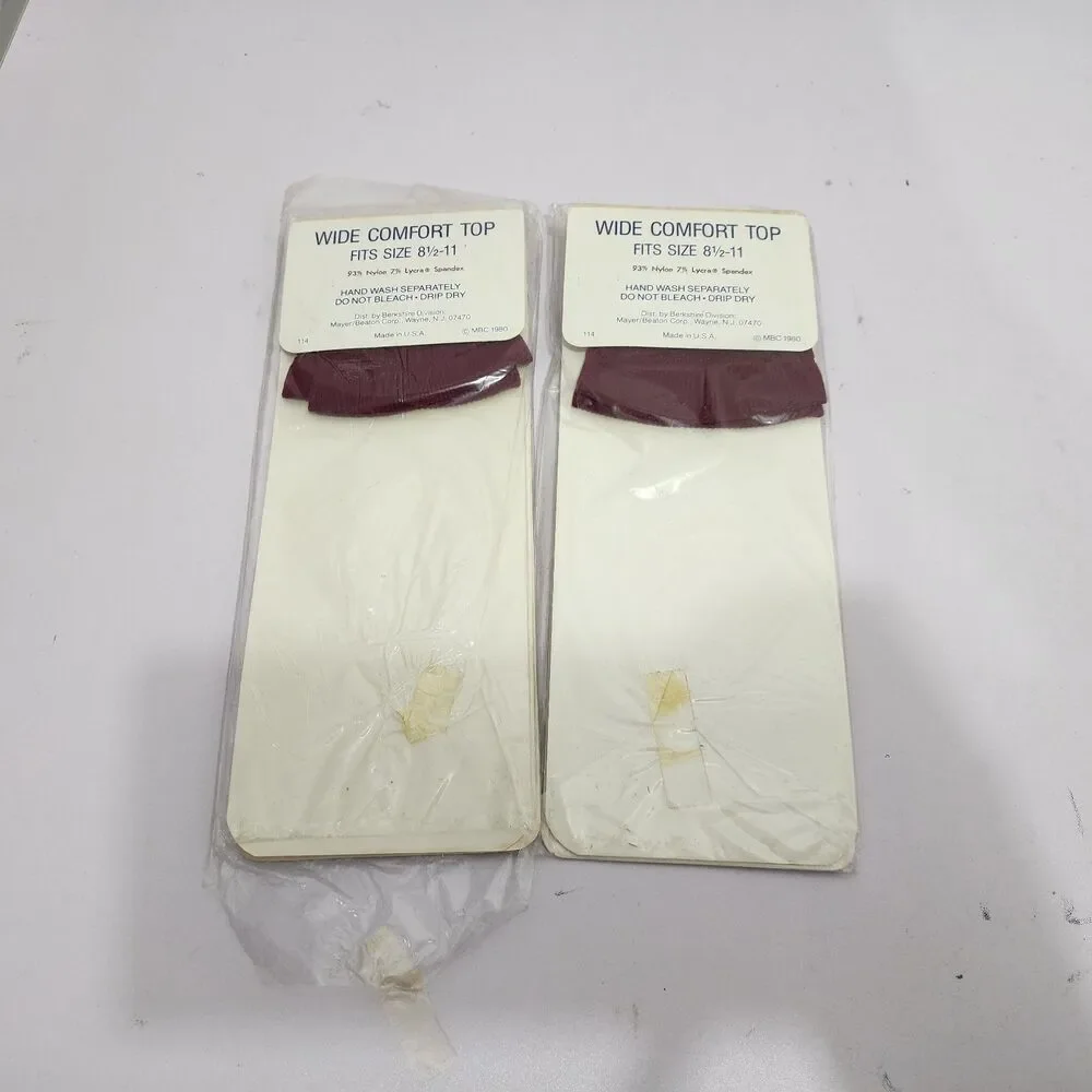 Vintage Berkshire Sheer Knee-Hi Stockings Nylon Sandalfoot Wide Comfort Top Set